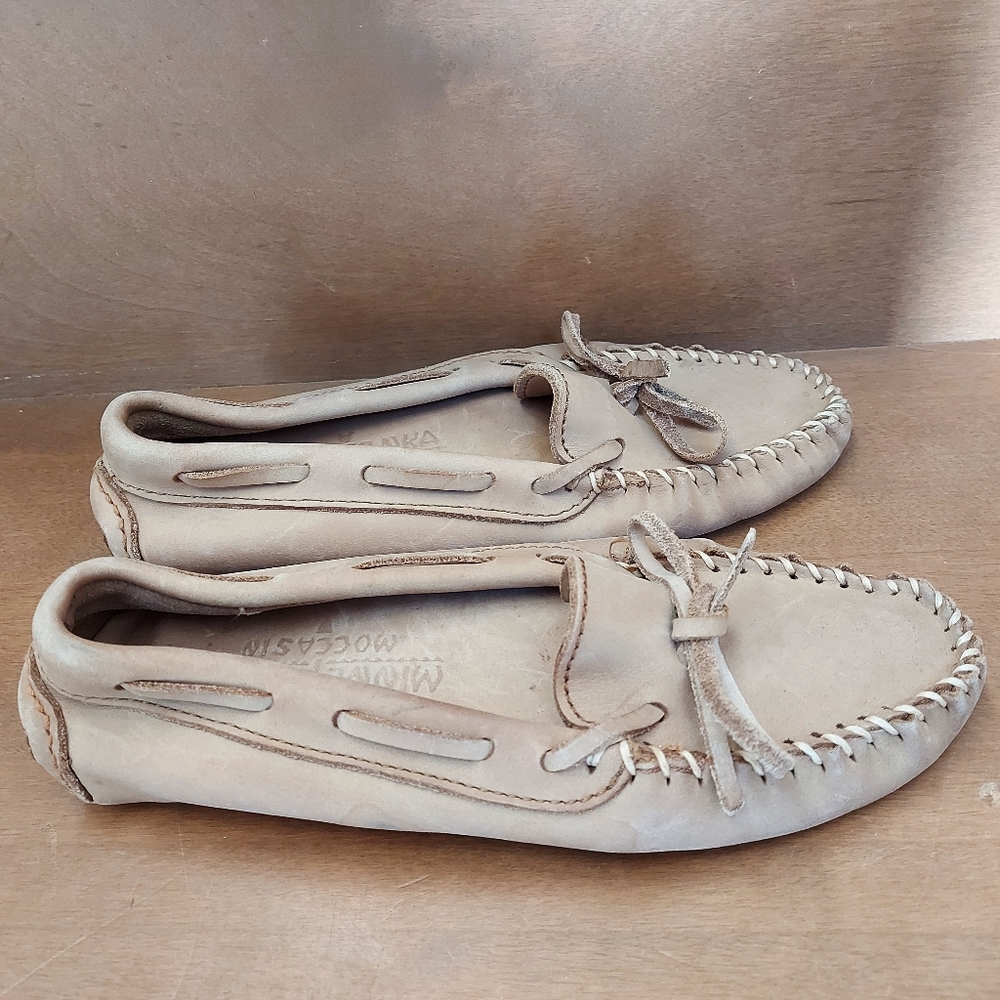Minnetonka moccasin driving loafers
